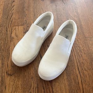STEVE MADDEN Gills Platform Slip-On Sneakers Size 7 White